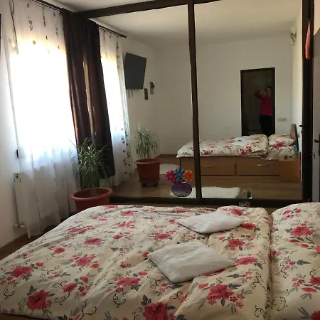 Adelina Séjour chez l'habitant